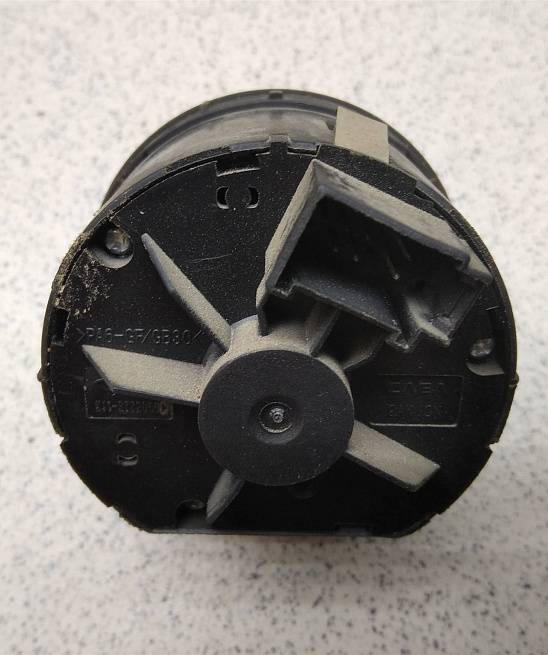  M113772050CA