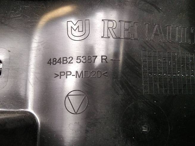  684702203R