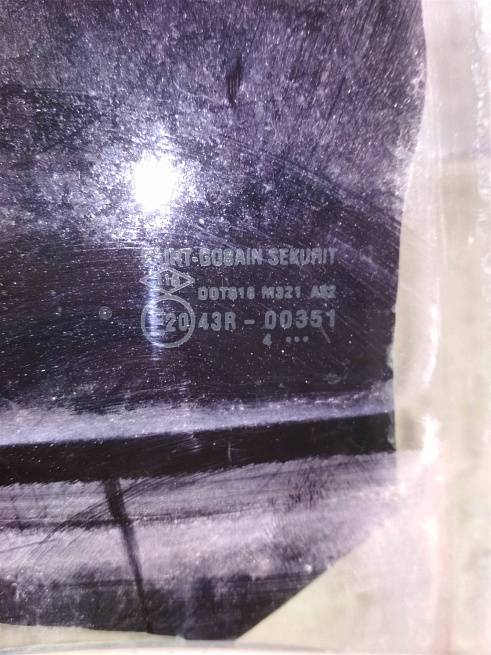  823008827R