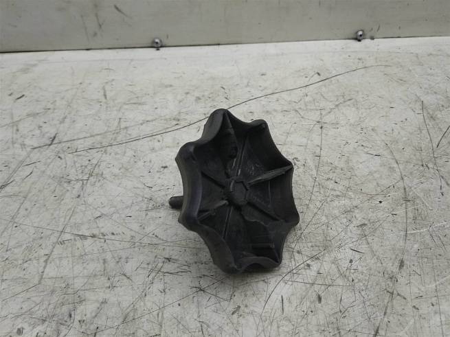  6Q0803899