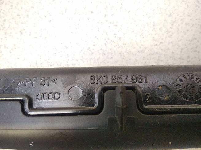  8K0857961
