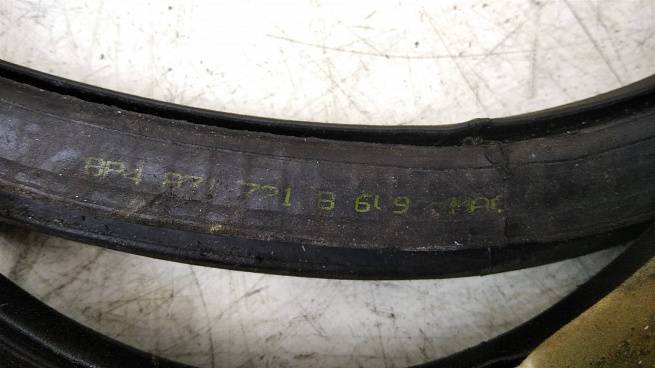  8P4831721C