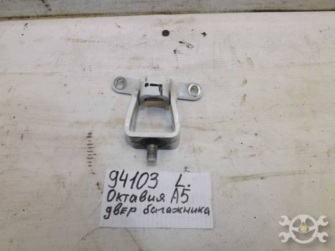 1Z5827302D 1Z5827302D