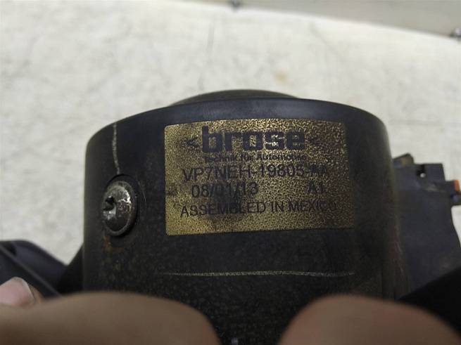  VP7NEH19805AA
