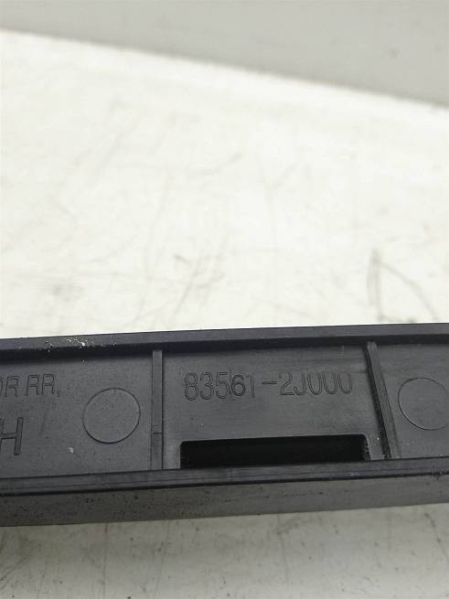  835602J000