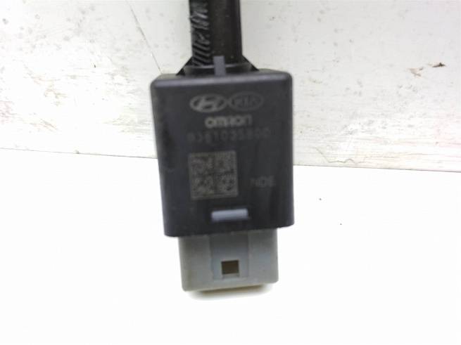  938103S700