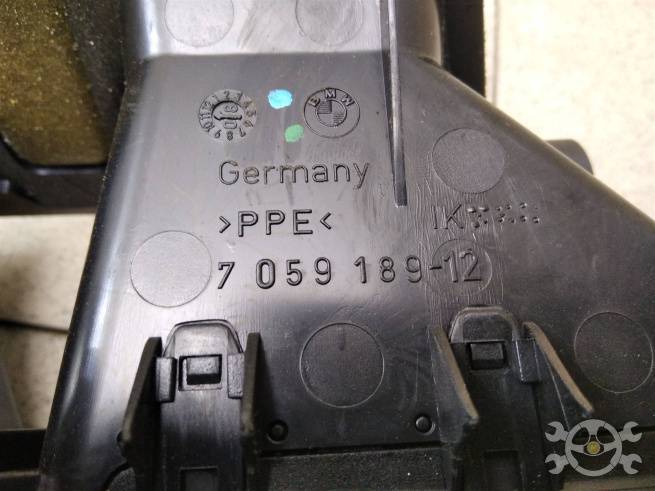  705918912