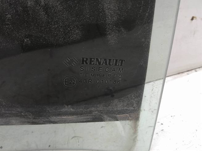  823005206R