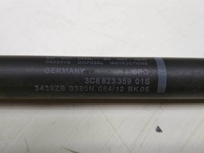  3C8823359