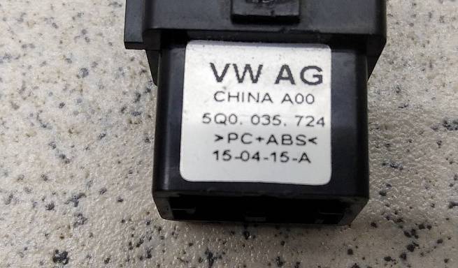  5Q0035724