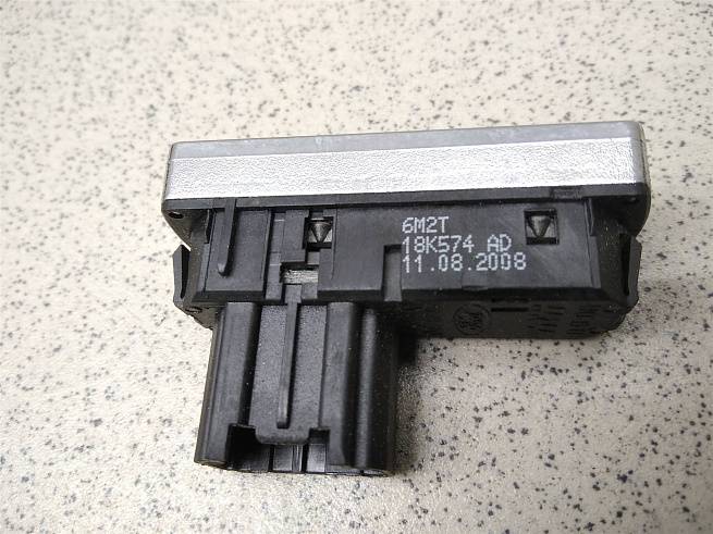  1556005