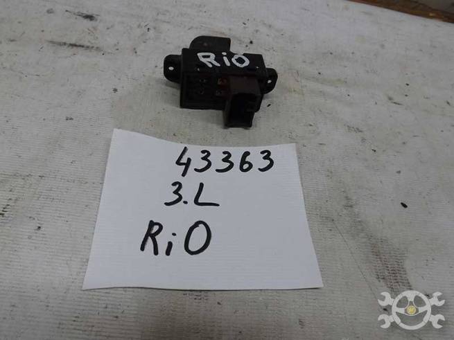 935804X000 935804X000