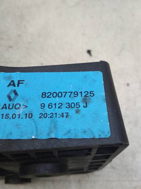 8200779125