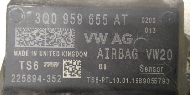  3Q0959655AT