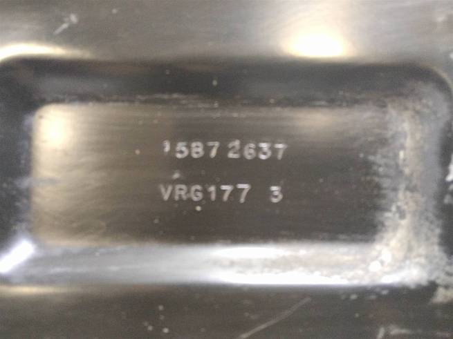  15872637