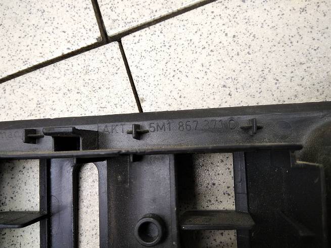  5M1867371C