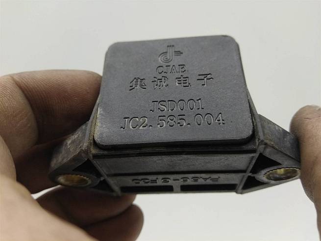  JC2585004