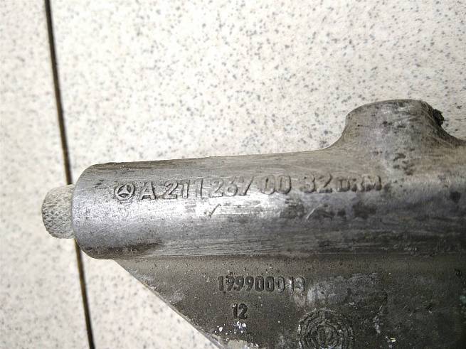  A2112670032