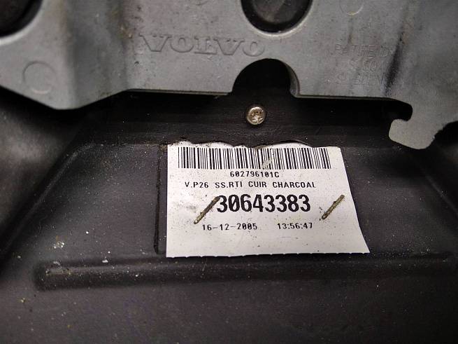  30643383