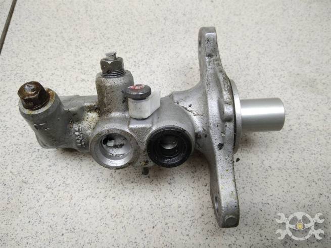 460111938R  460111938R