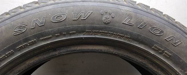  225/55 R17