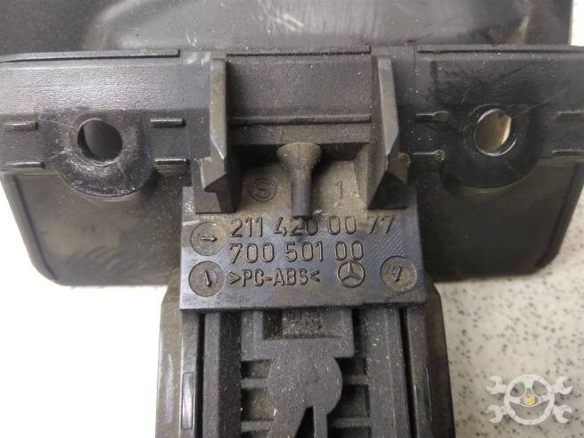  A2114200077