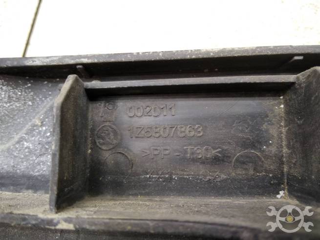  1Z5807863
