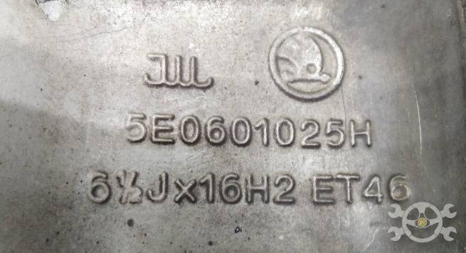  5E0601025H8Z8