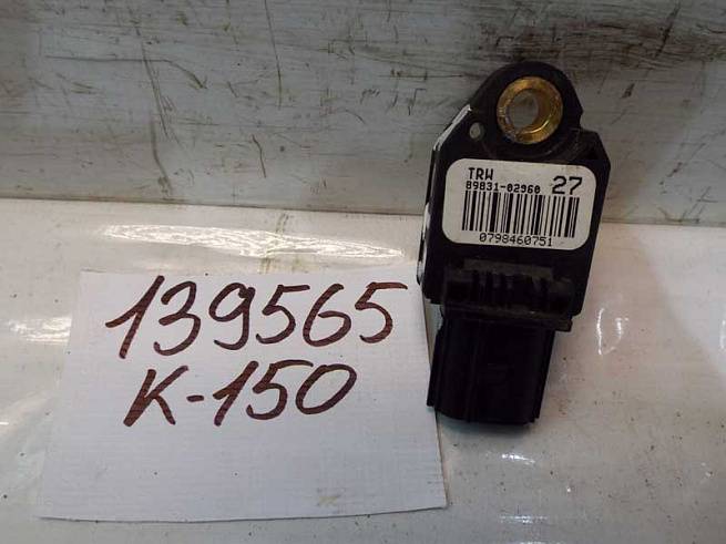  8983102960