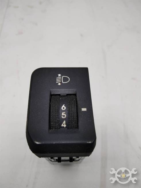 933704Y600 933704Y600