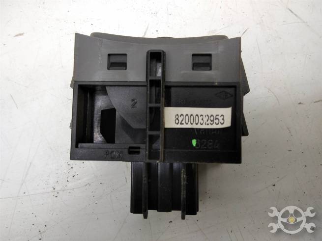  8200032953