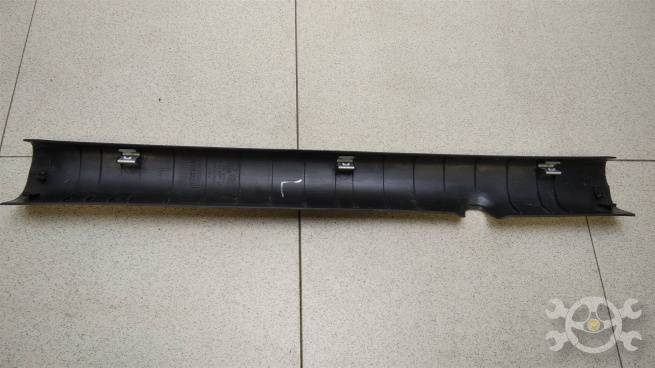  858711R000
