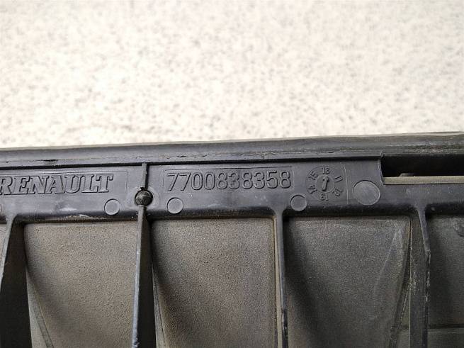  7700838358