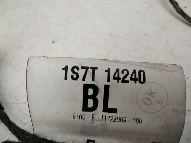  1376228