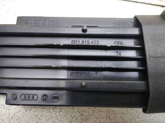  6R1819422