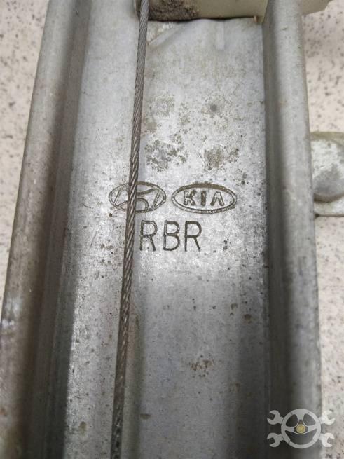  834011R010