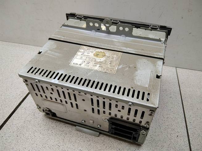  961001J211UX