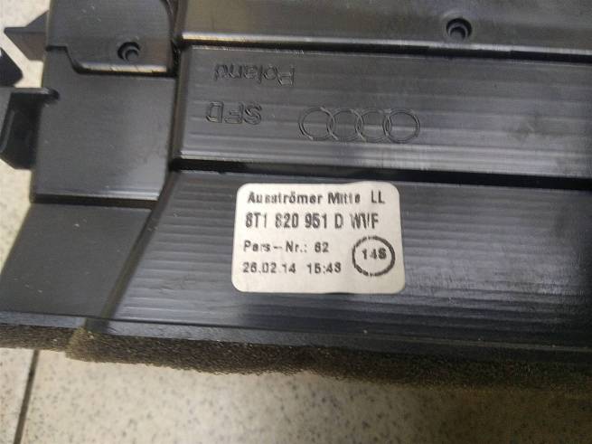  8T1820951D