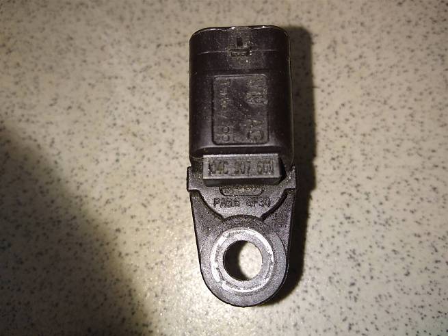  04C907601