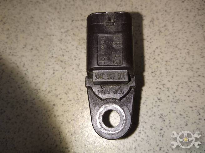  04C907601