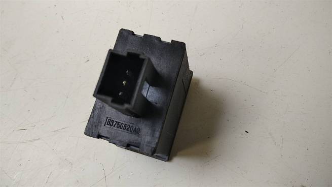  B3750520