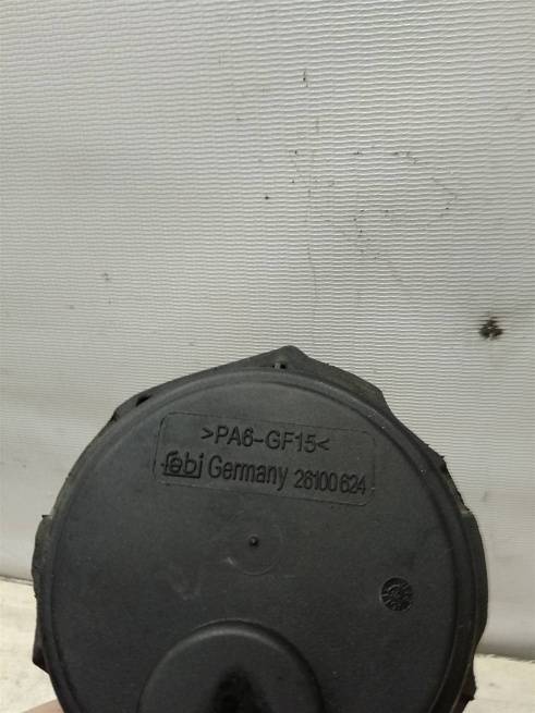  26100624
