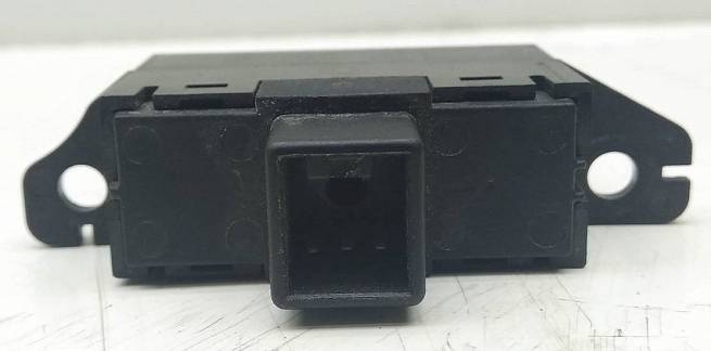  945102J500WK
