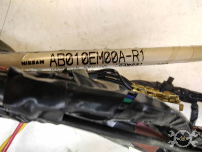  AB010EM00A