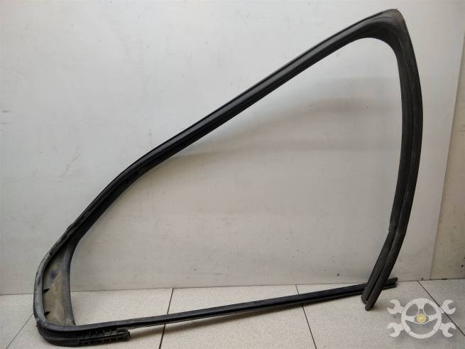 823306177R 823306177R